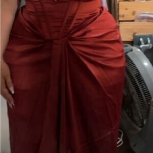 Elegant Red Women's Skirt